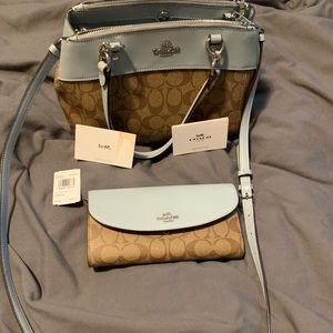 Coach purse and wallet